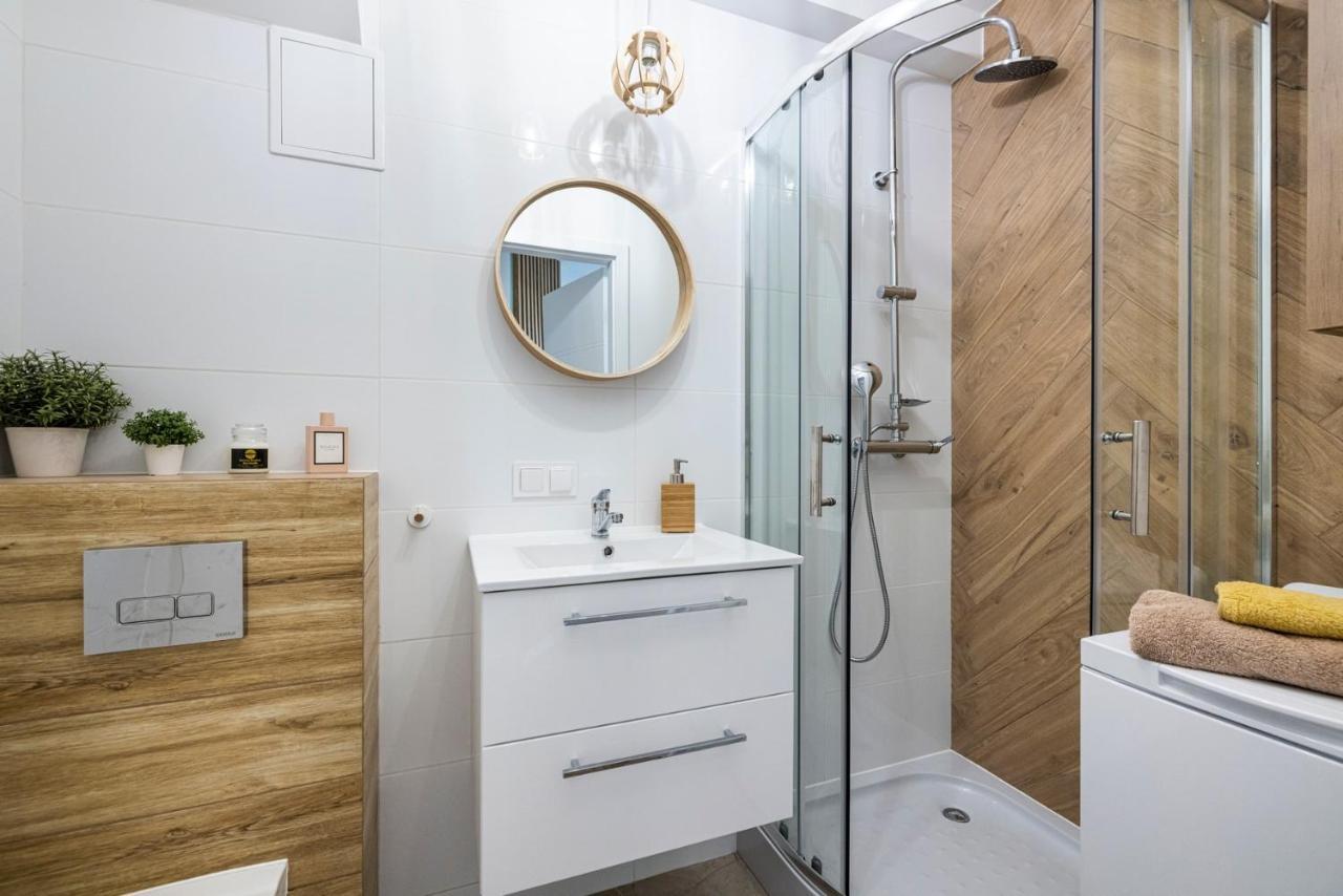 Apartamenty Sunbeam Gdansk Srodmiescie ภายนอก รูปภาพ